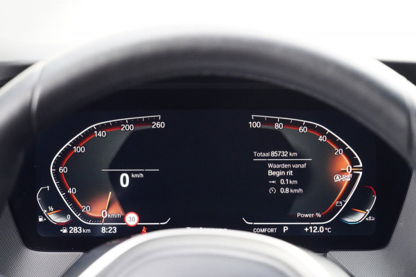 BMW 1-serie 118i Business Edition / M-Sport / 85dkm NAP / Leder / Camera / Stoel- & Stuurverw. / Navi