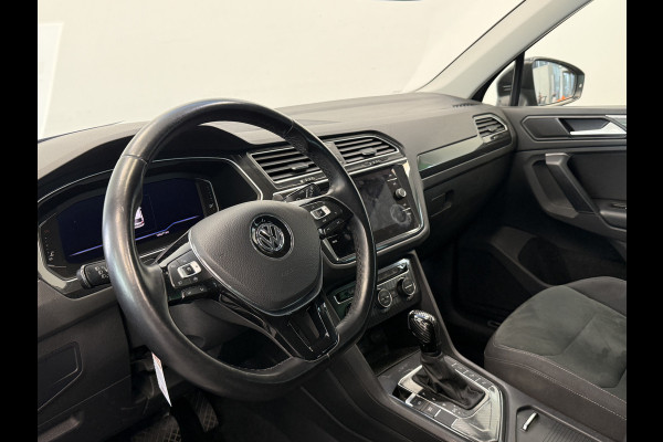 Volkswagen Tiguan 1.5 TSI ACT Highline Bns R-Line Trekhaak Unieke-Wrap Adaptive-Cruise
