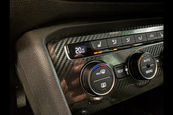 Volkswagen Tiguan 1.5 TSI ACT Highline Bns R-Line Trekhaak Unieke-Wrap Adaptive-Cruise