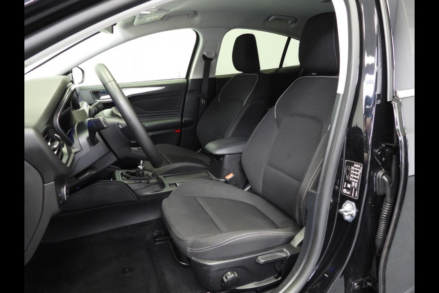 Ford Focus 1.0 EcoBoost Titanium X Business NAVI/CAMERA/LED/VIRTUAL/16"LMV!