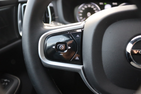 Volvo V60 2.0 T6 Recharge 340PK AWD R-Design Elektr.-trekhaak/Pano-dak/Winter-pack/Memory-stoel/Camera