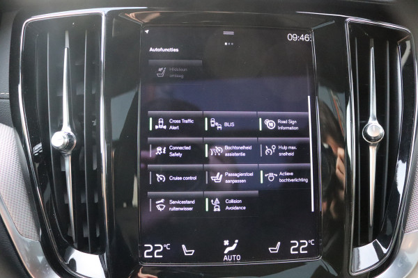 Volvo V60 2.0 T6 Recharge 340PK AWD R-Design Elektr.-trekhaak/Pano-dak/Winter-pack/Memory-stoel/Camera