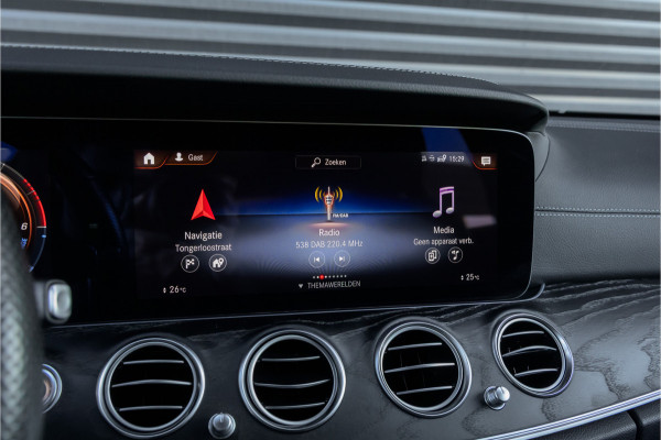 Mercedes-Benz E-Klasse Estate 300 de AMG-Line