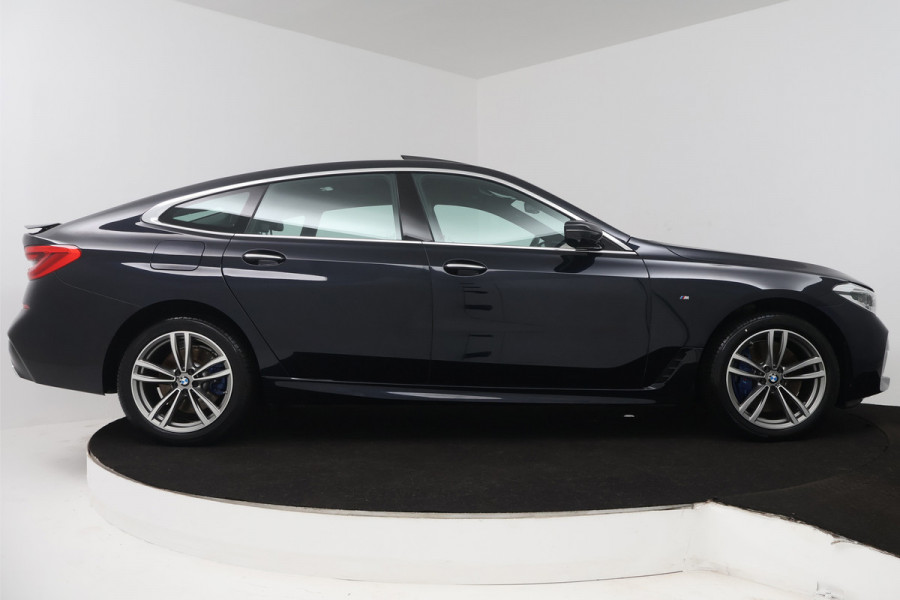 BMW 6 Serie Gran Turismo 630i High Executive (PANORAMADAK, H&K AUDIO, STOELVERWARMING/VERKOELING, STUURVERWARMING, CAMERA)