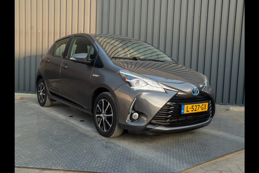 Toyota Yaris 1.5 Hybrid Team D | Stoelverw. | Trekhaak afn. | Lane Assist Prijs Rijklaar!!