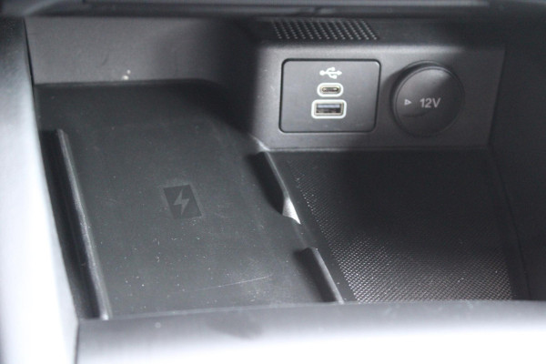 Ford Kuga 2.5 PHEV ST-Line X | Winterpack | AGR Stoelen | Electrische Achterklep | B & O Sound