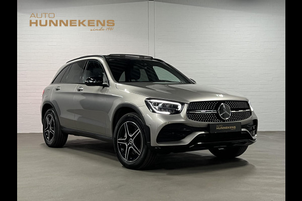 Mercedes-Benz GLC 300e 4MATIC AMG | Trekhaak | Open dak | Camera | Stoelverwarming | Memory | Cruise control | Carplay