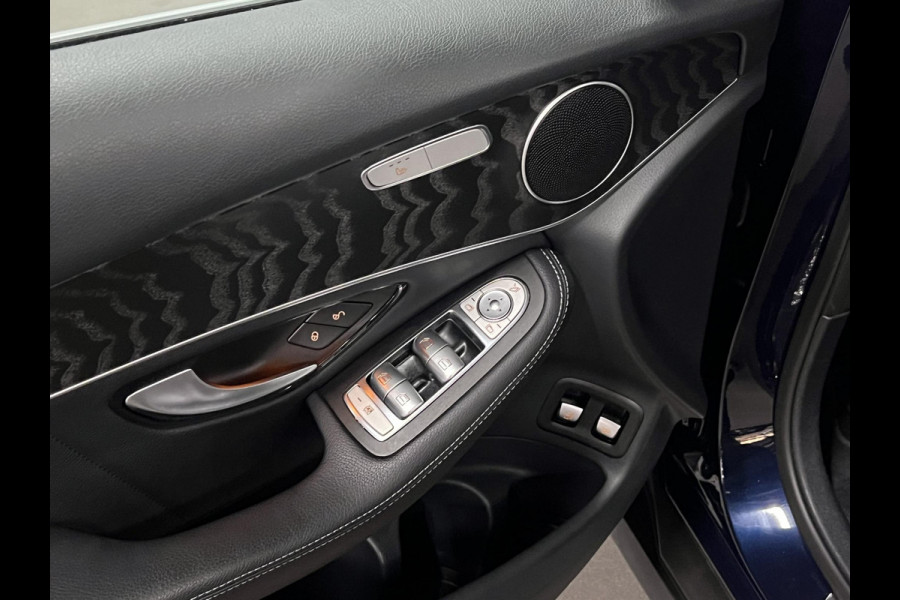 Mercedes-Benz GLC GLC 300e 4MATIC AMG Trekhaak | Adapt. cruise | Open dak | Achteruitrij camera | Stoelverwarming | Carplay | Bliss