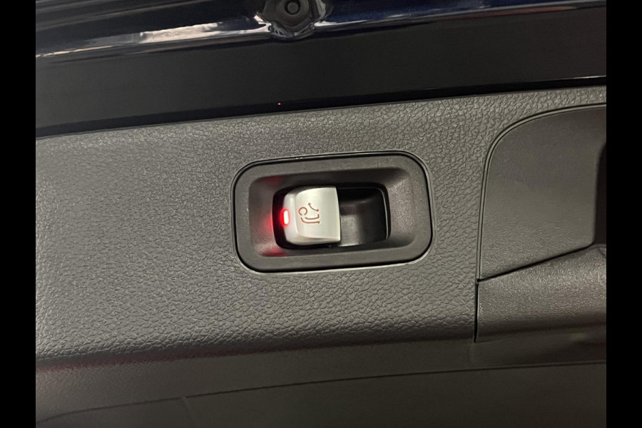 Mercedes-Benz GLC GLC 300e 4MATIC AMG Trekhaak | Adapt. cruise | Open dak | Achteruitrij camera | Stoelverwarming | Carplay | Bliss