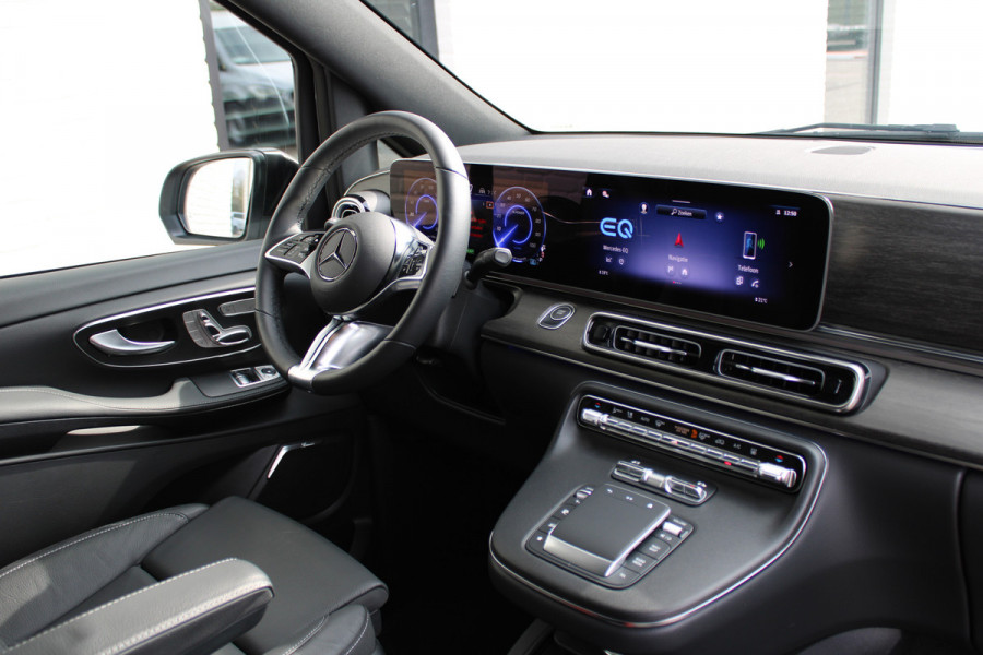 Mercedes-Benz Eqv 300 L2 / AMG / New Model / Luchtvering / 7-Persoons / Burmester / Electr Stoelen / Vol Opties / NIEUW!!