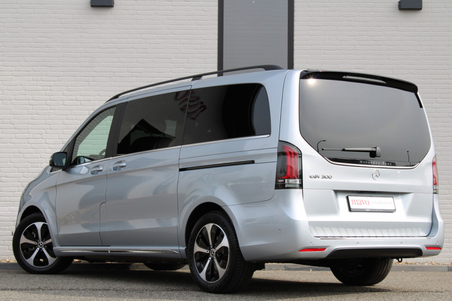 Mercedes-Benz Eqv 300 L2 / AMG / New Model / Luchtvering / 7-Persoons / Burmester / Electr Stoelen / Vol Opties / NIEUW!!