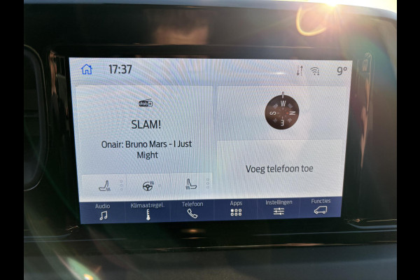 Ford Transit Courier 1.0 EcoBoost Limited | 125pk Automaat | Trekhaak | Achteruitrijcamera | Stoelverwarming | Lichtmetaal