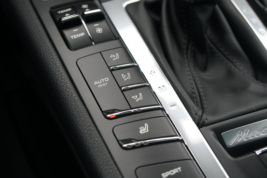 Porsche Macan 2.0 + PANORAMADAK / LUCHTVERING / 21" TURBO / MEMORY