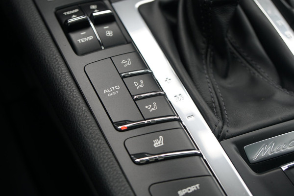 Porsche Macan 2.0 + PANORAMADAK / LUCHTVERING / 21" TURBO / MEMORY