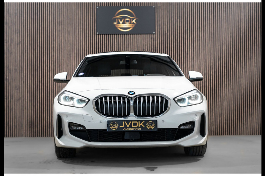 BMW 1-serie 116i M Sport LED NAVI PANO CAMERA