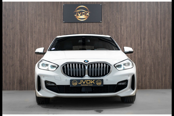 BMW 1-serie 116i M Sport LED NAVI PANO CAMERA