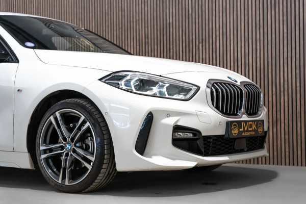BMW 1-serie 116i M Sport LED NAVI PANO CAMERA