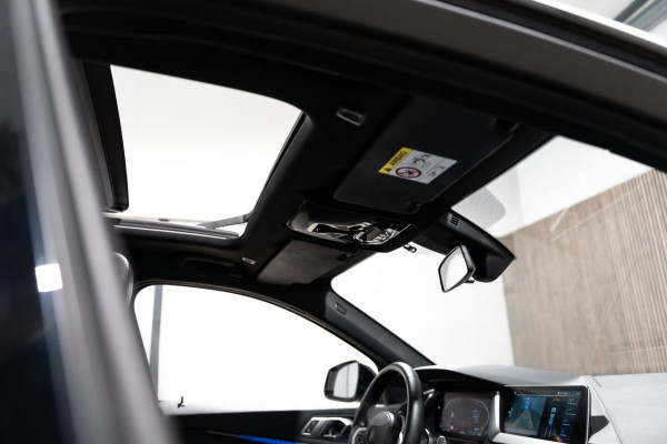 BMW 1-serie 116i M Sport LED NAVI PANO CAMERA