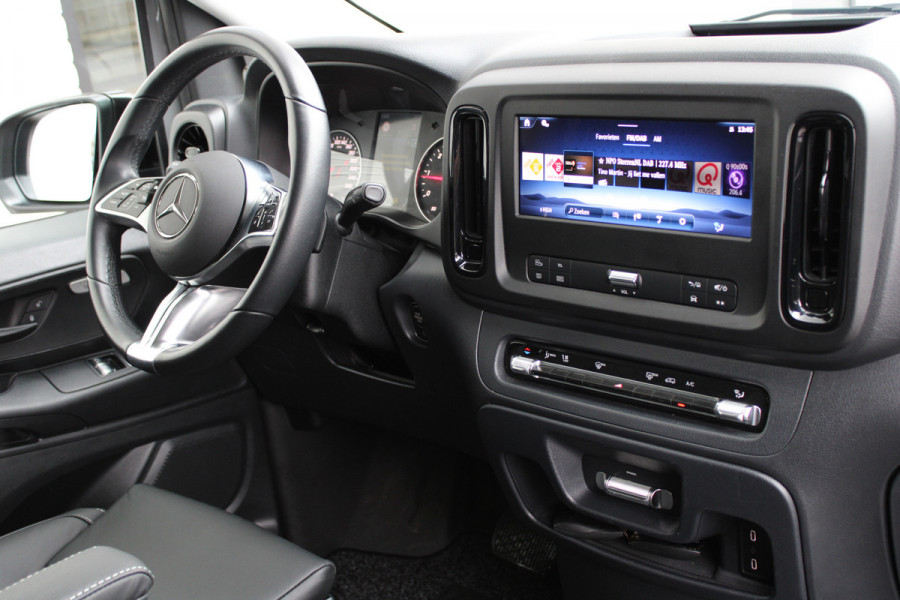 Mercedes-Benz Vito 119 CDI / Aut / Lang / DC / 2x Schuifdeur / Leer / Led / Camera / Vol Opties / NIEUWSTAAT