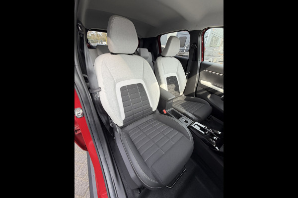 Citroën ë-C3 Max 113pk 44 kWh (Camera - LED - Automatische Airco - Navigatie - Parkeersensoren - Apple Carplay)
