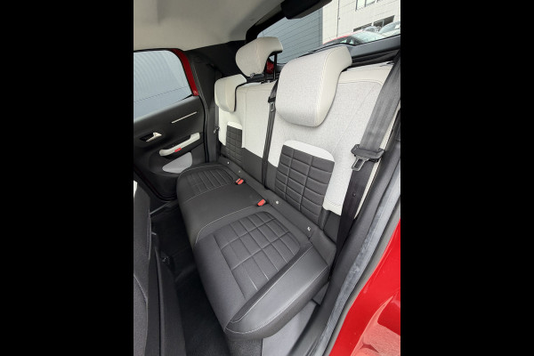Citroën ë-C3 Max 113pk 44 kWh (Camera - LED - Automatische Airco - Navigatie - Parkeersensoren - Apple Carplay)