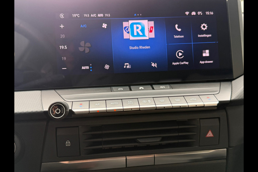 Opel Astra 1.2 Elegance Automaat 130 Pk / Navi Carplay / Climate / Camera / Cruise / Lichtmetaal.