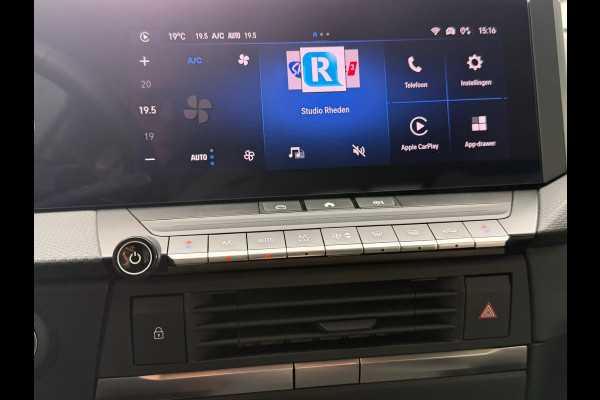 Opel Astra 1.2 Elegance Automaat 130 Pk / Navi Carplay / Climate / Camera / Cruise / Lichtmetaal.