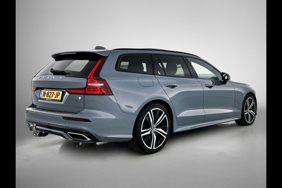 Volvo V60 2.0 T8 Hybride AWD R-Design / Trekhaak / Panoramadak / Leder / Navigatie / Adap. Cruise / Pdc.V+A / Apk 10-2027