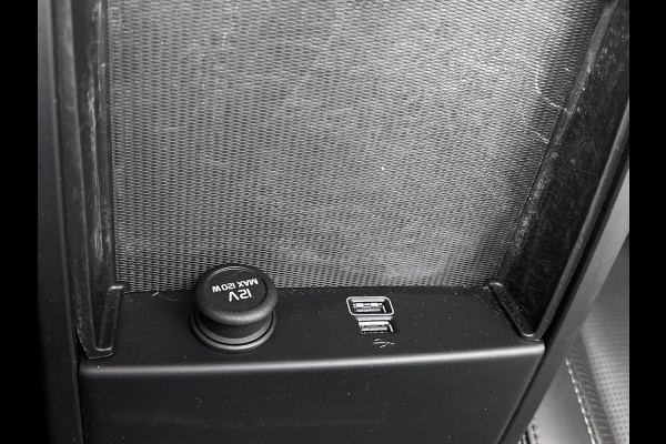 Volvo V60 2.0 T8 Hybride AWD R-Design / Trekhaak / Panoramadak / Leder / Navigatie / Adap. Cruise / Pdc.V+A / Apk 10-2027