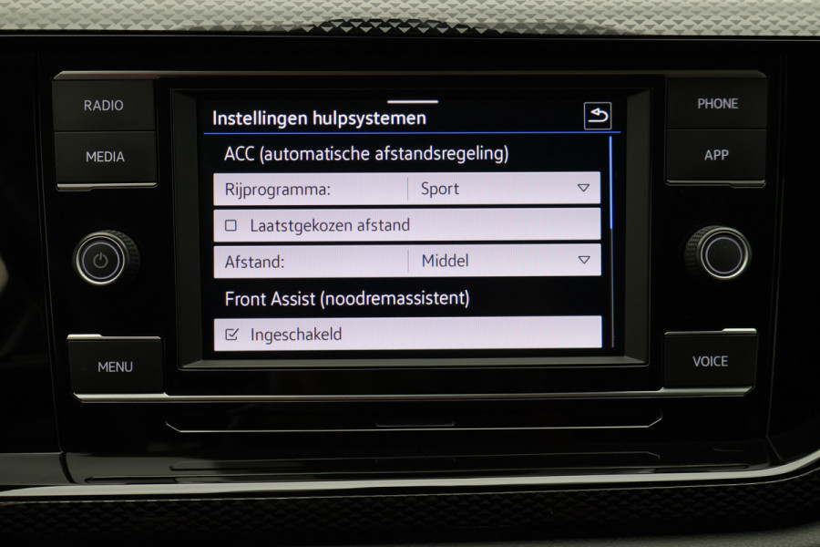 Volkswagen Polo 1.0 TSI Life Virtual Cockpit, ACC, Apple Carplay, LED, PDC, 15"