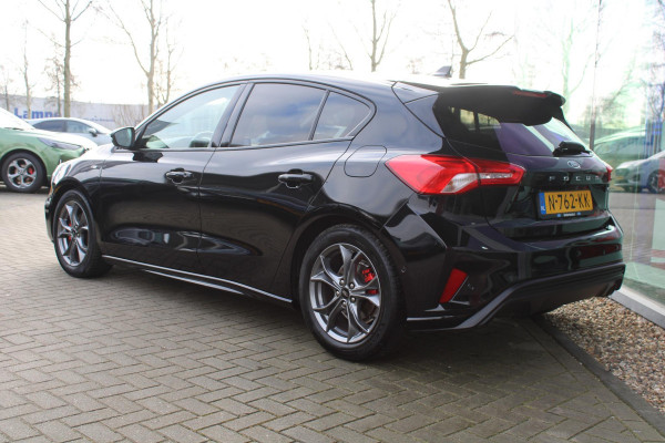 Ford Focus 1.0 EcoBoost Hybrid ST Line X Business Full options | Winter Pack