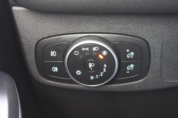 Ford Focus 1.0 EcoBoost Hybrid ST Line X Business Full options | Winter Pack