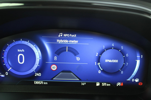 Ford Focus 1.0 EcoBoost Hybrid ST Line X Business Full options | Winter Pack