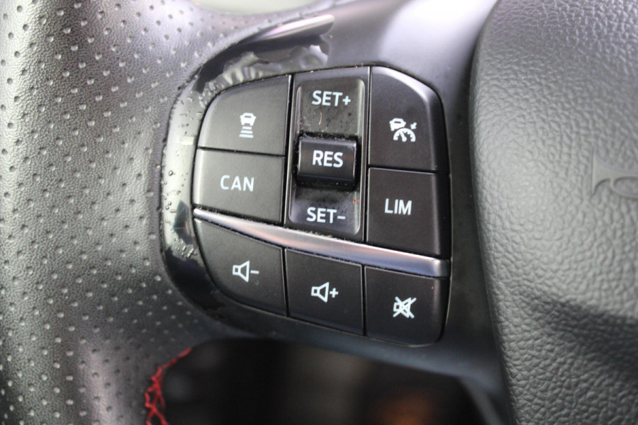 Ford Focus 1.0 EcoBoost Hybrid ST Line X Business Full options | Winter Pack