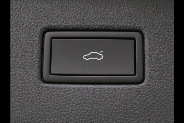 Volkswagen Tiguan 1.4 TSI eHybrid Comfortline | SOH 87% | Panoramadak | Camera | Carplay | Adaptive cruise | Keyless | Navigatie | Full LED | Climate control | Virtual Cockpit | Sfeerverlichting | PHEV | Plug In