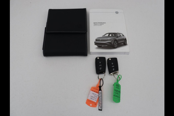 Volkswagen Tiguan 1.4 TSI eHybrid Comfortline | SOH 87% | Panoramadak | Camera | Carplay | Adaptive cruise | Keyless | Navigatie | Full LED | Climate control | Virtual Cockpit | Sfeerverlichting | PHEV | Plug In