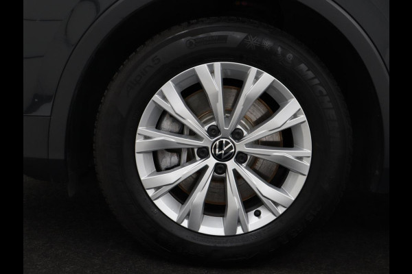 Volkswagen Tiguan 1.4 TSI eHybrid Comfortline | SOH 87% | Panoramadak | Camera | Carplay | Adaptive cruise | Keyless | Navigatie | Full LED | Climate control | Virtual Cockpit | Sfeerverlichting | PHEV | Plug In