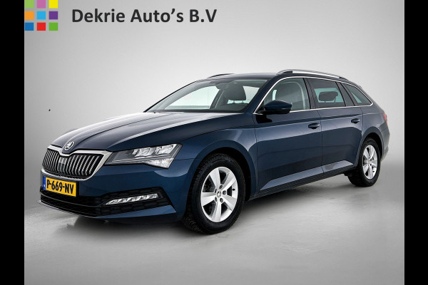 Škoda Superb Combi 1.5 TSI 6 Versn. ACT / Business Edition / Trekhaak / Pdc./ Airco-ecc./ Xenon / Navigatie / Radio multimedia / Apk 05-2026