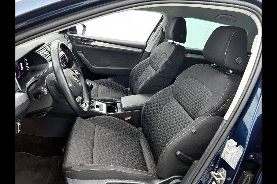 Škoda Superb Combi 1.5 TSI 6 Versn. ACT / Business Edition / Trekhaak / Pdc./ Airco-ecc./ Xenon / Navigatie / Radio multimedia / Apk 05-2026