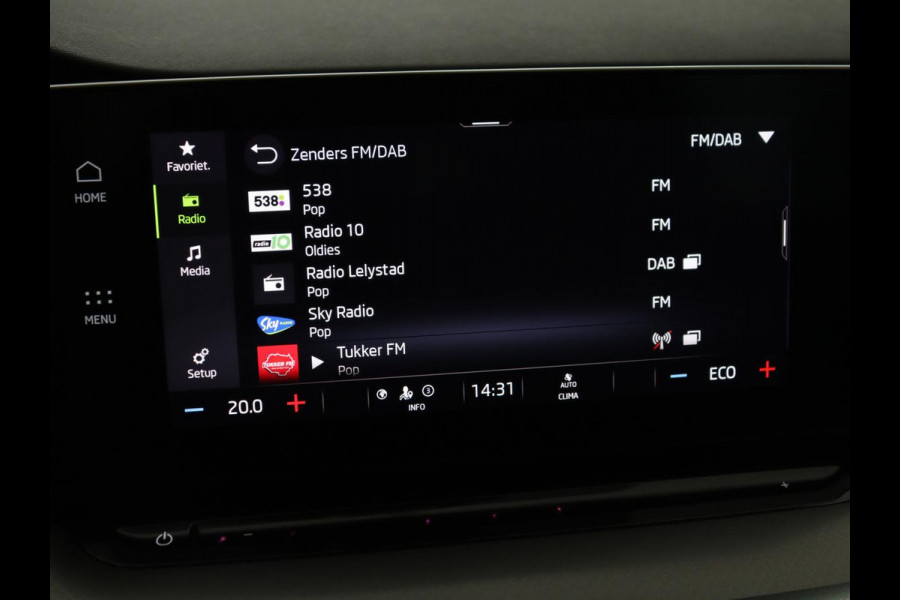 Škoda Octavia 1.4 TSI iV PHEV Business Edition | SOH 92% | Stoelverwarming | Carplay | Navigatie | Parkeerhulp | Digital Cockpit | Chrome pakket | Full LED | Climate control | Bluetooth | Cruise control | Plug In