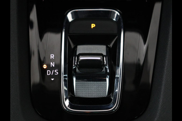 Škoda Octavia 1.4 TSI iV PHEV Business Edition | SOH 92% | Stoelverwarming | Carplay | Navigatie | Parkeerhulp | Digital Cockpit | Chrome pakket | Full LED | Climate control | Bluetooth | Cruise control | Plug In