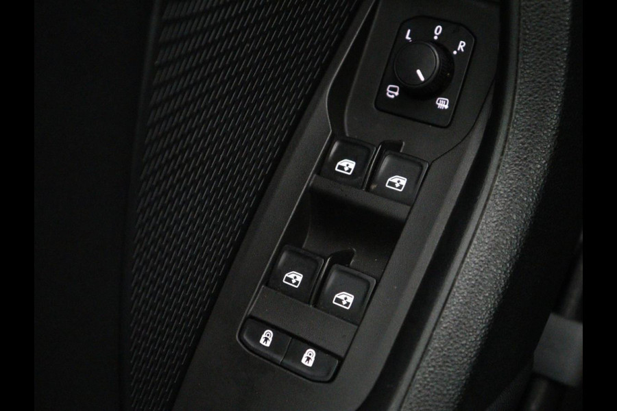 Škoda Octavia 1.4 TSI iV PHEV Business Edition | SOH 92% | Stoelverwarming | Carplay | Navigatie | Parkeerhulp | Digital Cockpit | Chrome pakket | Full LED | Climate control | Bluetooth | Cruise control | Plug In