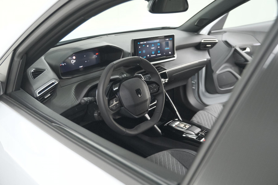 Peugeot 2008 1.2 Hybrid 145 Allure | 360 Camera | Adaptieve Cruise Control | Dodehoekdetectie | Apple Carplay