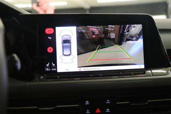 Volkswagen Golf 2.0 TSI GTI CLUBSPORT BLACKSTYLE /PANO/HK/HUD/CARPLAY/IQ/VOLL