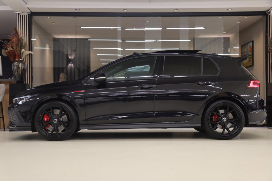 Volkswagen Golf 2.0 TSI GTI CLUBSPORT BLACKSTYLE /PANO/HK/HUD/CARPLAY/IQ/VOLL