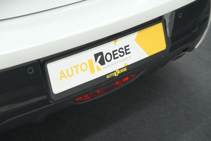 Peugeot 208 PureTech 100 Allure | Parkeersensoren | Apple Carplay | Stoelverwarming