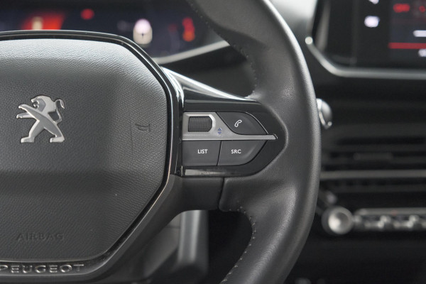 Peugeot 208 PureTech 100 Allure | Parkeersensoren | Apple Carplay | Stoelverwarming