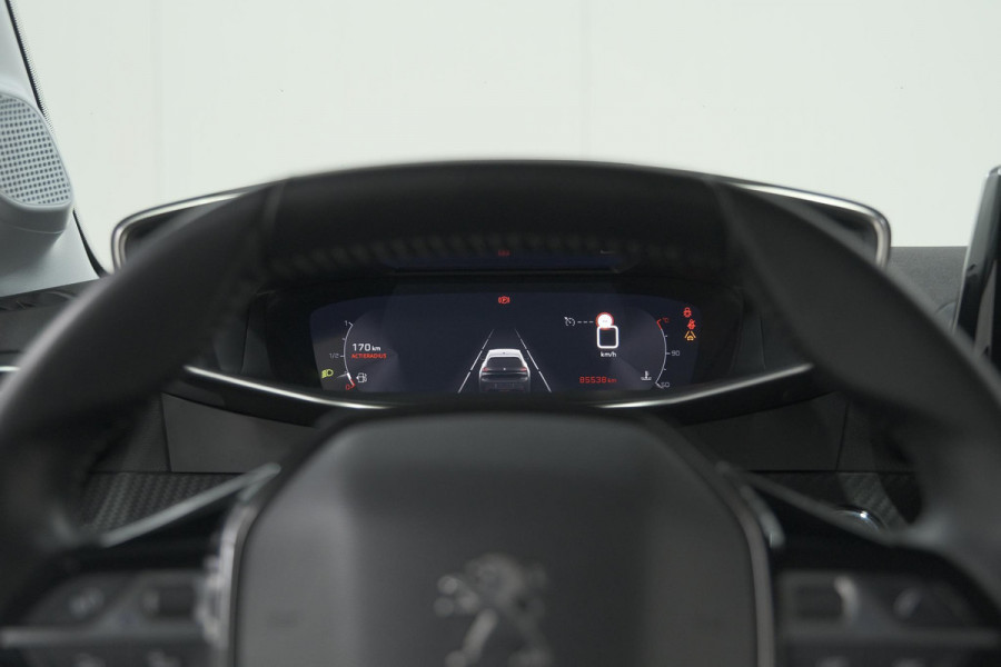 Peugeot 208 PureTech 100 Allure | Parkeersensoren | Apple Carplay | Stoelverwarming