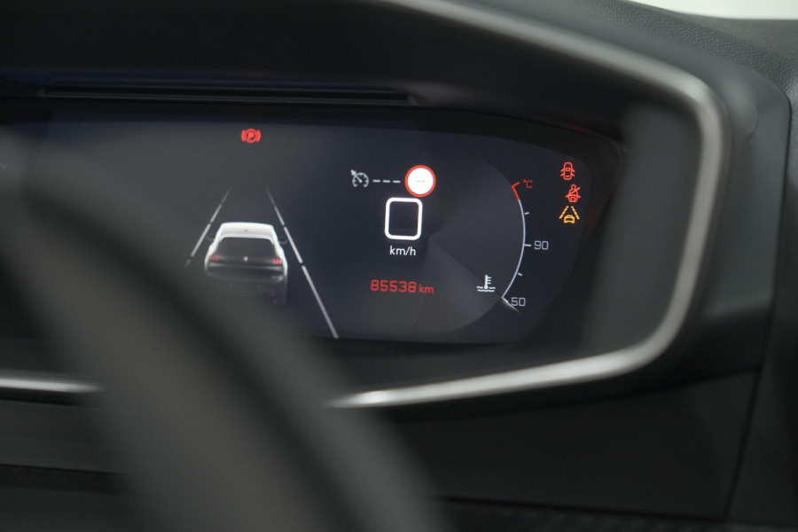 Peugeot 208 PureTech 100 Allure | Parkeersensoren | Apple Carplay | Stoelverwarming