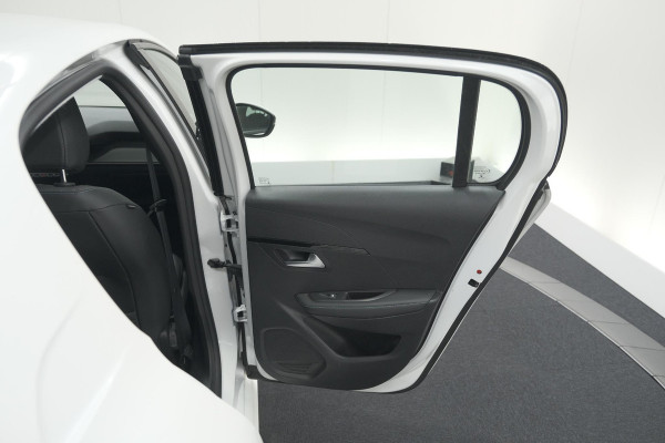 Peugeot 208 PureTech 100 Allure | Parkeersensoren | Apple Carplay | Stoelverwarming